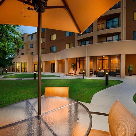 Courtyard By Marriott San Antonio Seaworld/Lackland Exteriör bild
